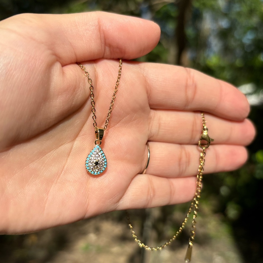18K Gold Plated Stainless Steel Teardrop Evil Eye Diamond Necklace - Picture 4 of 5